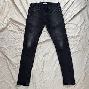 Denizen from Levi's Black Denim Skinny Jeans.  Men’s 32 x 34 288 Skinny